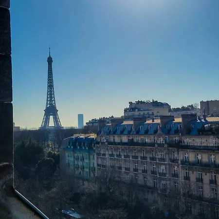 Paris 16 Appartement Avec Vue Sur La Tour Eiffel Exterior photo